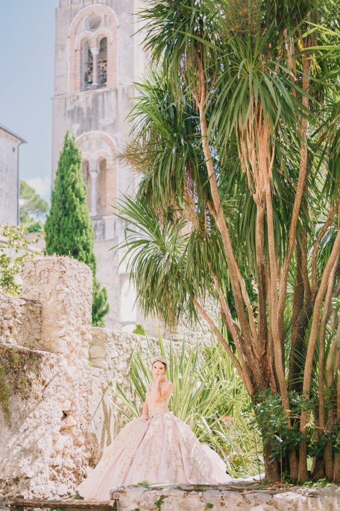 Amalfi Coast quinceañera photo shooting