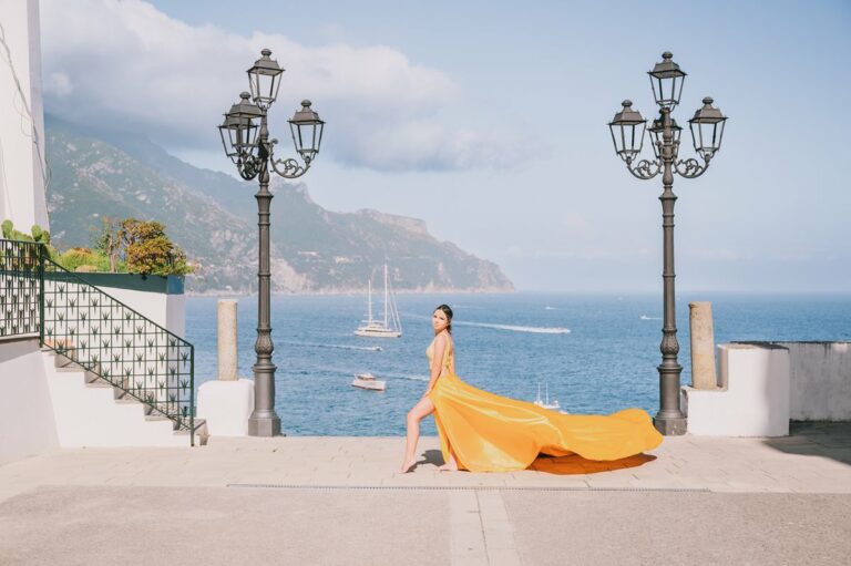 Amalfi Coast quinceañera photo shooting