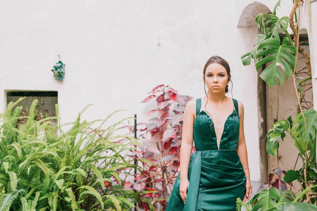 Amalfi Coast quinceañera photo shooting