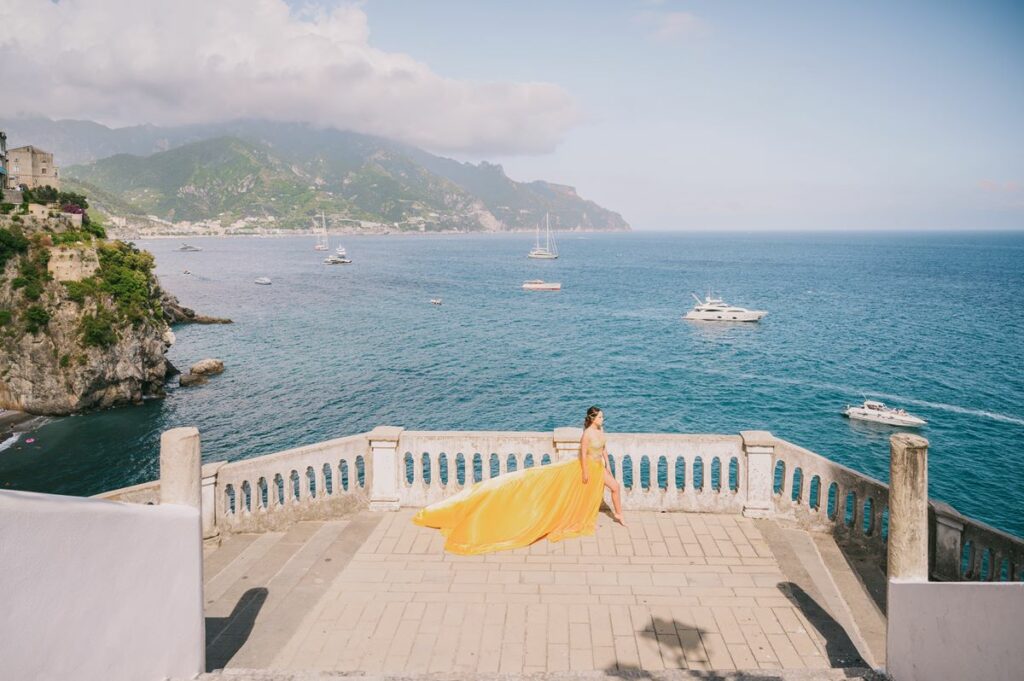 Amalfi Coast quinceañera photo shooting