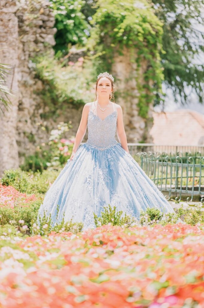 Amalfi Coast quinceañera photo shooting