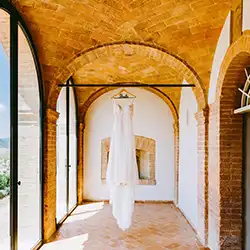 Tuscany wedding planner